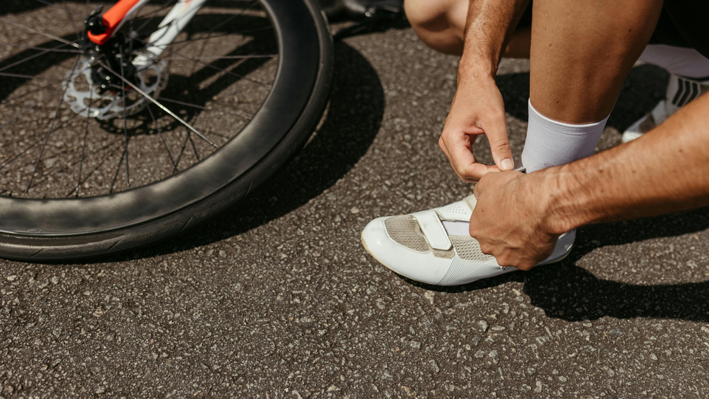 How To Choose Mountain Bike Socks That Keep Your Feet Happy On The Trails