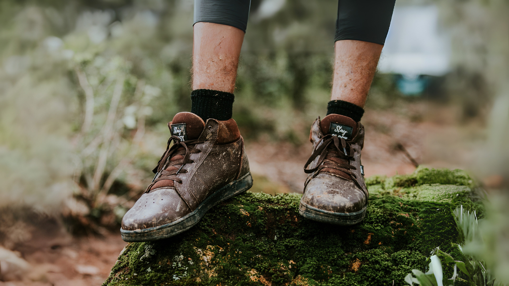 Stay Dry On The Go: The Benefits Of Quick-Dry Alpaca Socks